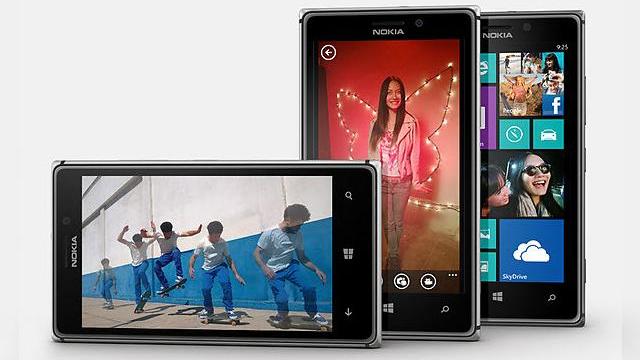 <b>Nokia Lumia 925 intră În portofoliul Vodafone, pornește de la prețul de 29 de euro</b>Nokia Lumia 925, primul model Windows Phone de la Nokia cu carcasă metalică a sosit și în portofoliul operatorului Vodafone România. Terminalul este disponibil de astăzi, cu o versiune de 32 GB exclusivă în România prin Vodafone. &nbsp; Prețul...