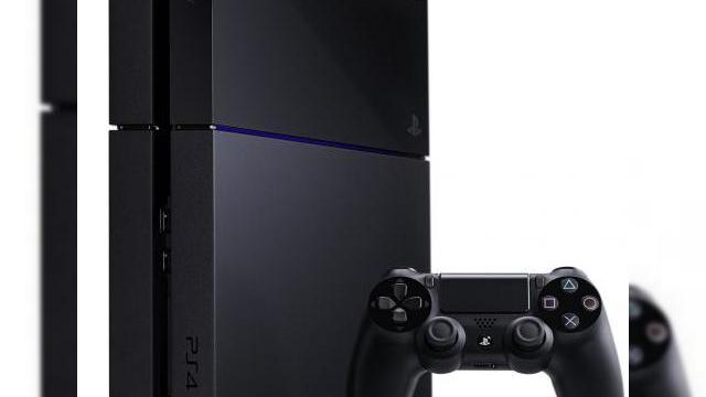 <b>PlayStation 4 se lansează În Europa pe 29 noiembrie, disponibil deja la precomandă la eMAG.ro</b>Sony a anunțat oficial în această săptămână dată de lansare a consolei PlayStation 4 în Europa și implicit, România. E vorba despre 29 noiembrie 2013 și avem și noi detalii despre produs și jocurile care îl vor însoți. &nbsp; Aflați și...