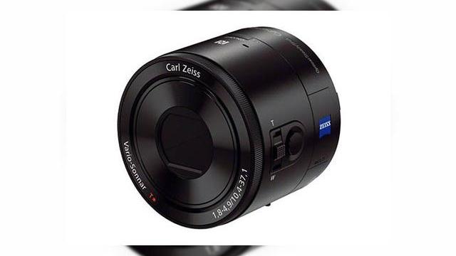 <b>Lentilele speciale Sony pentru smartphone-uri ar putea porni de la prețul de 250 de dolari</b>Sony nu pregătește doar un cameraphone nou pentru IFA 2013 Berlin, ci și câteva accesorii foto. Printre ele se număra sisteme de lentile cu numeroase alte funcții și componente hardware integrate, iar prețul de pornire pentru un astfel de produs...