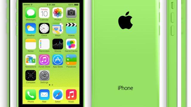 <b>iPhone 5C anunțat oficial, vine În 5 culori diferite, cu preț premium</b>Se pare că acel "C" din iPhone 5C nu vine de la "Cheap", ci mai degrabă de la "color". Apple a anunțat astăzi iPhone 5C și acesta nu este un telefon deloc ieftin, mai ales că el costa în jur de 550 de dolari la liber. &nbsp; &nbsp; Terminalul a...