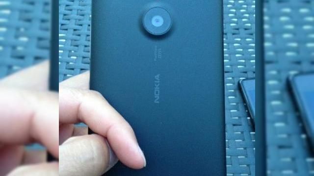 <b>Nokia Lumia 1520 s-ar putea lansa pe 26 septembrie</b>Nokia Lumia 1520, primul model Windows Phone cu diagonală mare ar putea debuta la finalul acestei luni și acum avem și o data exactă pentru această lansare. Zvonurile afirmă că phabletul ar putea sosi pe 26 septembrie. &nbsp; Acest device se va...