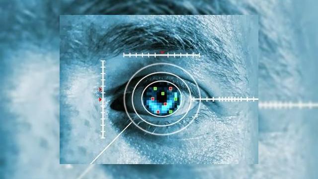 <b>Samsung Galaxy S5 ar putea sosi cu o funcție de scanare oculară</b>După ce aflăm că Galaxy S5 ar putea debuta în ianuarie în loc de primăvară, iată că avem noi posibile funcții ce vor sosi pe acest terminal. E posibil ca acest terminal să fie dotat cu un funcții pentru scanare oculară. &nbsp; Această...