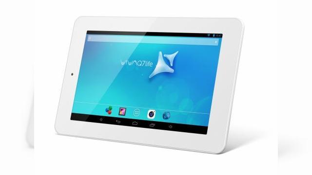 <b>Allview lansează cea mai accesibilă tabletă quad-core, modelul Viva Q7 Life</b>Se pare că brașovenii de la Allview au lansat în cursul zilei de astăzi o nouă tabletă, este vorba despre Viva Q7 Life, ce se presupune a fi cea mai accesibilă tabletă care dispune de un procesor quad-core. Aflăm și faptul că posesorii de...