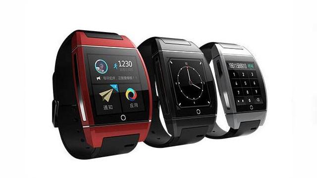<b>ZTE pregătește un smartwatch pentru lansare În 2014</b>După LG, Google, Microsoft, Apple și alte companii care se zvonește că ar pregăti smartwatch-uri, pe lista se adăugă și ZTE, dar ei confirma acest plan. într-o declarație oficială realizată astăzi, pe 18 noiembrie, reprezentanți ZTE au...