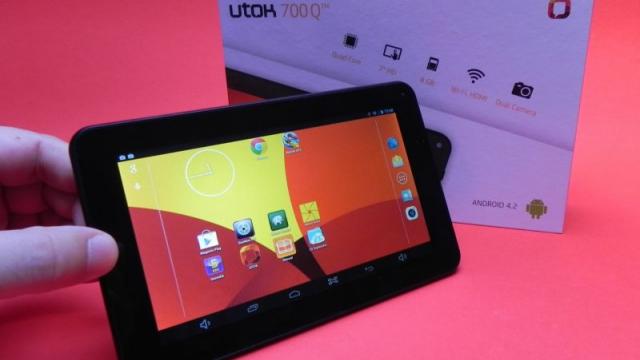 <b>Utok 700 Q unboxing: o nouă tabletă de 7 inch pe firmamentul local, cu un preț bun (Video & Concurs)</b>Brandul Utok a intrat recent pe piața locală prin intermediul retailerului F64.ro și iată că avem și prima tabletă a acestui brand în teste. E vorba despre Utok 700Q, o tabletă de 7 inch pe care o vedeți scoasă din cutie mai jos. ...