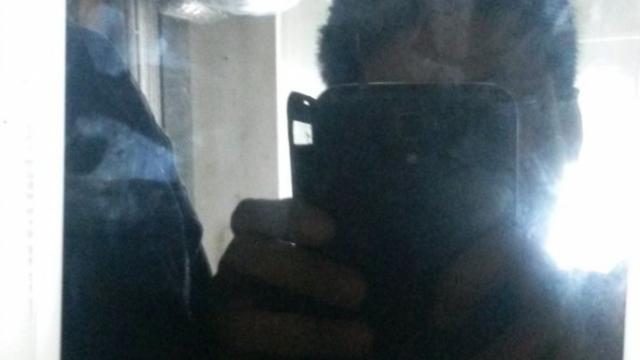 <b>Un presupus iPad Mini 3 Își face apariția Într-o nouă imagine: iPad Mini cu senzor Touch ID</b>Ceea ce vedeți mai jos pare a fi un nou model de iPad Mini, aparent un iPad Mini 3 dacă ne luăm după sursa acestei scăpări. E drept că&nbsp;și înainte de lansarea lui iPad Mini Retina și iPad Air am văzut modele de tableta Apple de nouă...