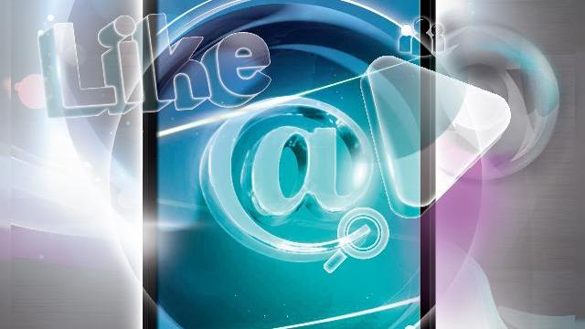 <b>Cosmote lansează cel mai subțire smartphone din România: Cosmote Smart Xceed măsoară doar 6 mm În grosime</b>Cosmote a anunțat astăzi un nou smartphone sub brand propriu, un model cu dotări destul de bune, printre care și ecran Super AMOLED HD: Cosmote Smart Xceed. Acesta este un terminal quad core, iar mai multe detalii aflați mai jos. &nbsp; Handsetul...