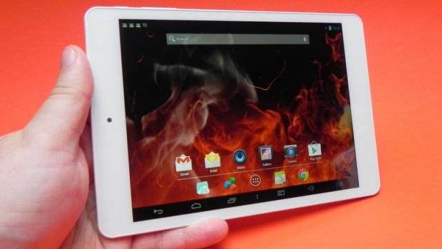 <b>Allview Viva i8 review: o surpriză foarte plăcută, design excelent și performanță fără cusur (Video)</b>Allview Viva i8 este în gama să de preț o tabletă care face ravagii și întrece mulți alți rivali, fie ei autohtoni sau externi. Am rămas surprins de această tabletă și deși aveam așteptări destul de bune, ele au fost depășite. Aceasta...