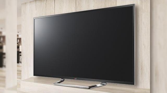 <b>LG va prezenta un televizor cu webOS luna viitoare la CES 2014</b>Pe vremea când Palm părea în cărți pentru un loc în top 10, dacă nu chiar top 5 al producătorilor de smartphone-uri, terminalele sale erau bazate pe un OS cunoscut drept WebOS. El a adus un sistem foarte interesant de multitasking, iar atunci...