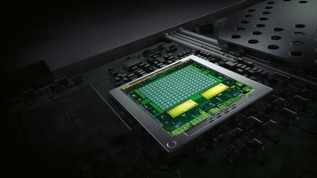 <b>CES 2014: NVidia anunță cel mai puternic GPU pentru platforma mobilă - Tegra K1 - cu 192 de nuclee și configurații pe 32 și 64 de biți</b>Mai puternic decât orice oferă concurența în momentul de față, chiar și decât Apple A7 sau Qualcomm S800, noul GPU NVidia anunțat azi, în cadrul CES 2014 oferă specificații remarcabile, apropiate de cele oferite de PC-urile actuale....