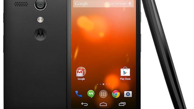 <b>Începând de astăzi, Motorola Moto G va fi disponibil și În versiunea Google Play Edition</b>Pe lângă seria de flagship-uri ale momentului, printre care se numără Samsung Galaxy S4 sau HTC One, ce au beneficiat de o ediție specială Google Play, se pare că și Motorola Moto G se alătură acestora. &nbsp; Motorola Moto G GPE aduce o...