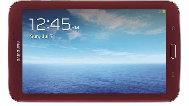 <b>Samsung Galaxy Tab 3 7.0 va fi disponibilă Într-o ediție limitată pe roșu</b>După ce tableta Samsung Galaxy Tab 2 7.0 a beneficiat de o ediție limitată pe culoare Garnet Red, era de așteptat că și succesorul ei, Galaxy Tab 3 7.0 să beneficieze de același tratament estetic. &nbsp; Tableta va sosi într-o ediție limitată...