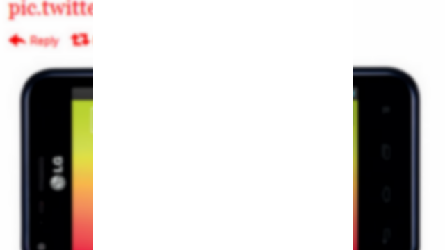 <b>Tastatura glisantă QWERTY Încă trăiește! Un nou telefon LG cu o astfel de tastatură ajunge pe web - LG Optimus F3Q</b>De fiecare dată când vedem un nou telefon mobil dotat cu tastatura glisantă ne mirăm că astfel de device-uri mai există, deși ele erau la mare căutare cu 7 ani în urmă. Ei bine LG încă mai produce modele noi de acest gen, cum e cazul lui LG...