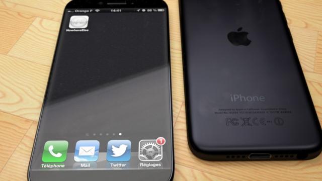 <b>iPhone 6 va veni Într-o versiune de 4.7 inch și una de 5.7 inch În acest an (Zvon)</b>Am mai auzit această teorie și anul trecut și iat-o că revine în forță: Apple ar pregăti un iPhone 6 cu diagonală de 4.7 inch și unul cu diagonală de 5.7 inch pentru 2014. Ar fi bizar totuși că după atât de mulți ani de diagonale mici să...