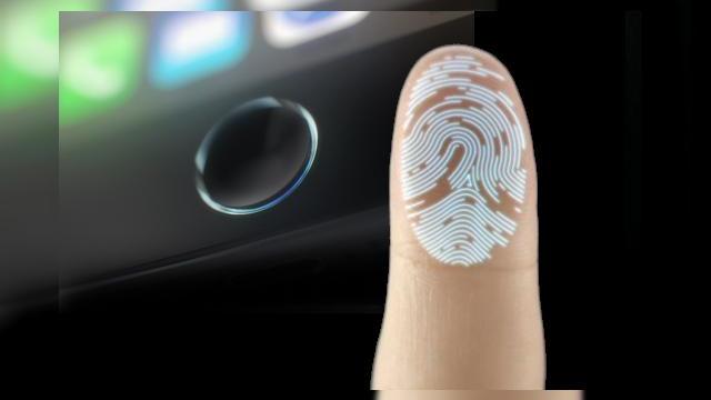<b>O treime dintre angajatori vor folosi autentificarea biometrică pe terminalele mobile până În 2016</b>Ceea ce Apple a pornit anul trecut cu iPhone 5s poate deveni nu doar un trend ci o regulă în marile companii. E vorba despre autentificarea biometrică, care ar putea fi folosită pentru o treime din angajatorii din lume până în 2016. &nbsp; E vorba...
