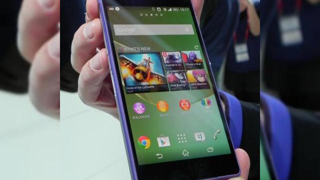 <b>MWC 2014: Video hands-on cu noul flagship Sony Xperia Z2 ce a fost prezentat la Barcelona</b>Astăzi, trimisul nostru la Barcelona, Zsolt, a reușit să ne aducă o mulțime de materiale foto și video cu terminale proaspăt lansate, unul dintre acestea fiind Sony Xperia Z2, terminal ce vine cu noi îmbunătățiri aduse camerei foto și cu un...