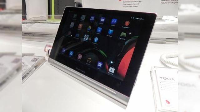 <b>MWC 2014: Lenovo Yoga Tablet 10 HD+ hands on preview - tableta multimode cu kickstand integrat (Video)</b>Proaspătul posesor al companiei Motorola, Lenovo a venit la MWC 2014 cu o nouă tabletă&nbsp;din seria Yoga. Este vorba despre modelul Lenovo Yoga Tablet 10 HD+, care primește un hands on preview pe scurt mai jos. &nbsp; Acest produs se remarcă...