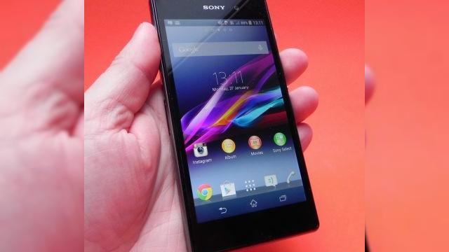 <b>Sony Xperia Z1 Review: un cameraphone Android foarte bun, dar nimic mai mult de atât (Video)</b>Sony Xperia Z1 a poposit la Mobilissimo.ro în ultimele săptămâni, acesta fiind unul dintre puținele cameraphone-uri cu Android pe care am avut șansa să le testăm în ultimii ani, dacă nu chiar singurul cu pretenții de cameraphone real și acest...