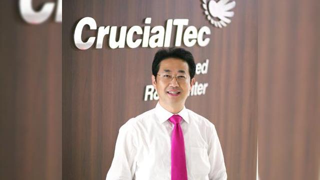 <b>Vorbim despre senzori de amprente integrați în panoul touch, sau terminale inteligente fără margini vizibile, conform ofertei și planurilor CrucialTec</b>Aspectele menționate în titlul acestui articol, dar încă și mai multe planuri pentru viitorul apropiat, reprezintă caracteristici de menționat conform declarațiilor oficiale oferite de CrucialTec - companie de origine coreeană. Aceștia sunt de...