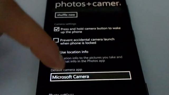 <b>Iată o demonstrație a aplicației Camera de pe Windows Phone 8.1 (Video)</b>Pe lângă un posibil centru de notificări, un asistent virtual numit Cortana și alte imbunatitiri, Windows Phone 8.1 va aduce și câteva modificări în interfața aplicației Camera. Vă reamintesc că acest release este așteptat să fie prezentat...