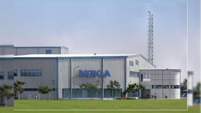 <b>Acordul Microsoft-Nokia stârnește unele divergențe În India</b>Din câte se pare, companiile Microsoft, respectiv Nokia se află într-o situație puțin cam delicată, ce are ca principal motiv achiziția unei fabrici din Chennai, India. Această fabrică ar fi trebuit să fie transferată către Microsoft, ca parte...