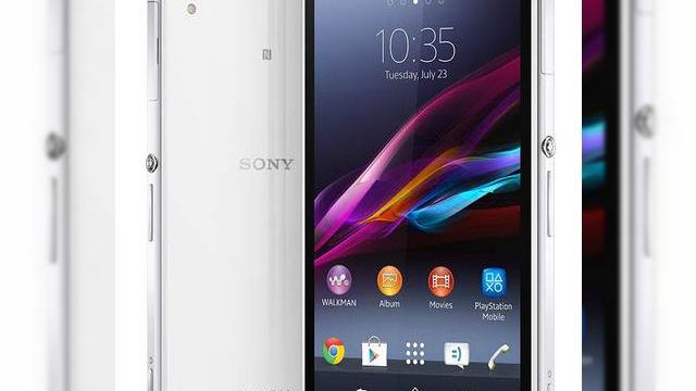 <b>Sony Xperia Z1 primește actualizarea la Android 4.4.2 KitKat În acest moment la nivel global via OTA</b>Deși cei de la Sony au lansat de curând noua generație flagship pe anul 2014, și anume Xperia Z2, se pare că nici modele de anul trecut nu au fost uitate, în acest caz fiind vorba despre Sony Xperia Z1, terminal care tocmai a început să primească...