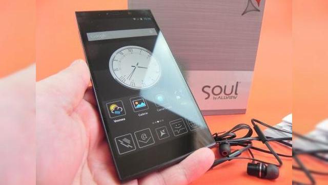 <b>Allview X1 Xtreme unboxing: scoatem din cutie unul dintre puținele smartphone-uri cu 3 GB RAM din lume (Video)</b>Allview X1 Xtreme se remarcă din start printr-o serie de specificații high end, care îl fac în mod clar un flagship al celor de la Allview. Acest device a fost lansat în luna februarie și în cadrul MWC 2014 am avut ocazia să realizăm un hands on...