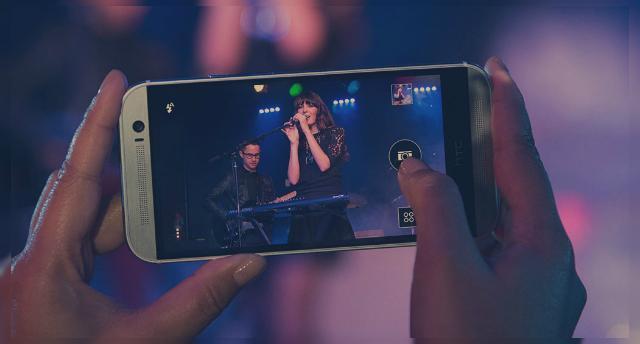 <b>HTC promite o evolutie uriașă a tehnologiei În domeniul foto În următorul an!</b>în cadrul unui interviu cu Vodafone UK, Symon Whitehor de la HTC (expert în camere) a prezis o evolutie uriașă a tehnologiei foto în următoarele 12-18 luni. E vorba strict despre optica de pe telefoanele mobile și nu despre camerele de sine...