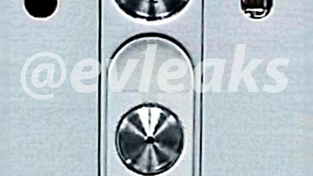 <b>Butoanele de power și volum ale lui LG G3 apar din nou Într-o fotografie scăpată pe web</b>După ce anterior am avut ocazia să aruncăm o privire asupra unei prime fotografii cu LG G3, iată că astăzi putem observa mai îndeaproape butoanele de volum, respectiv power ce vor fi poziționate pe partea din spate a device-ului. Această nouă...