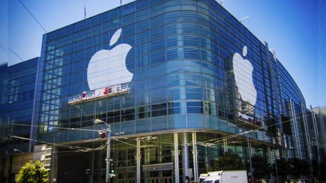 <b>Apple oprește concediile angajaților În luna septembrie, semn că atunci vor sosi noile produse</b>Apple a început să oprească din concediile angajaților săi din retail în Germania pentru luna septembrie, semn că atunci vor avea loc lansări importante. Cel mai probabil e vorba despre faimosul iPhone 6 cu ecran de 4.7 inch, dar și noi iPad-uri...