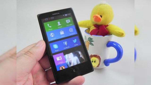 <b>Nokia X review (dual SIM): un experiment Îndrăzneț, dar nu neapărat un succes (Video)</b>Nokia X este primul terminal cu brandul Nokia care rulează Android și a fost anunțat în februarie și lansat în martie în cadrul MWC 2014. Am primit acest device în teste de la Cosmote România, iar prețul acestui terminal este de 1 leu cu...