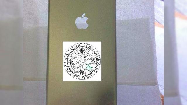<b>Noi imagini cu spatele lui iPhone 6 Își fac apariția, se adopta blitzul singular</b>Trebuie să recunoaștem că în ultimele 2 săptămâni s-au mai domolit leakurile legate de noul iPhone, dar acum că WWDC e încheiat ele pot porni din nou. Ceea ce vedem mai jos e panoul spate al acestui device, adică acea parte metalizată din spate...