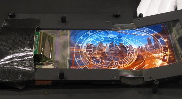 <b>Nokia anunță lansarea unor panouri OLED flexibile ce pot reda imaginea chiar și atunci când sunt Îndoite</b>&nbsp; Recent, companiile Semiconductor Energy Laboratory (SEL), Advanced Film Device (AFD) și Nokia, au anunțat lansarea pe piață a unor noi display-uri OLED flexibile. Aflăm că aceste panouri sunt capabile să afișeze imaginea de pe ecran chiar...