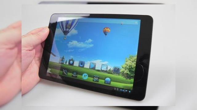 <b>Allview Viva D8 Review + Concurs: tabletă 3G cu apelare telefonică și funcții multimedia atractive (Video)</b>Allview Viva D8 este încă o tabletă pe care v-o oferim la concurs, încă un terminal cu ecran mare și conectivitate 3G, plus cartela SIM. Avem de-a face cu o tabletă cu ecran de 7.9 inch și conectivitate 3G, un produs lansat la începutul acestui...