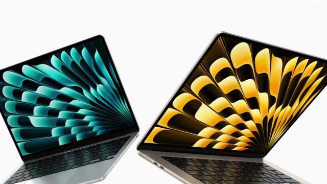 <b>Preț și disponibilitate Apple MacBook Air 15 (2023) în România</b>Evenimentul Apple de la început de lună iunie 2023 a venit la pachet și cu o serie de produse hardware, de la ineditul headset VR/AR Vision Pro și până la noul MacBook Air 15. Acesta este subiectul articolului de față "Preț și Disponibilitate" 