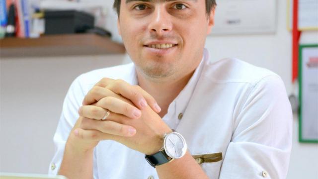 <b>10 procente din retailerul evoMAG.ro preluat de distribuitorul Mida Soft</b>Mida Soft Business, distribuitor de echipamente IT&C a preluat luna trecută un pachet de 10% din acțiunile retailerului evoMAG.ro, care intră astfel într-o nouă etapă a evoluției sale. Acțiunile sunt preluate de la compania Evolution Prest...