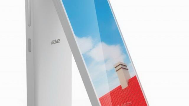 <b>Gionee Elife E7 Mini primește În aceste momente actualizarea la Android 4.4 KitKat În India; posibil ca update-ul să ajungă curând și pe Allview P7 Xtreme</b>Din câte se pare, Gionee a început să devină un brand foarte popular în ultimul timp, mai ales prin inovația adusă pe piață în materie de tehnologie. înainte de uimitorul Elife S5.5 care aducea o carcasă de 5.55 mm grosime, producătorul...
