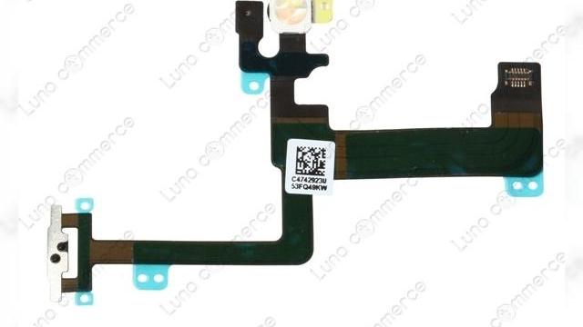 <b>Apple nu renunță la bliț-ul dual tone de pe iPhone 6; noi fotografii cu această componentă ajung pe web</b>Deși se zvonea că Apple va renunța la utilizarea bliț-ului dual-tone pe noua generație iPhone, componentă ce a fost introdusă pentru prima dată pe modelul actual iPhone 5s, iată că gigantul american a găsit o soluție prin care să integreze...