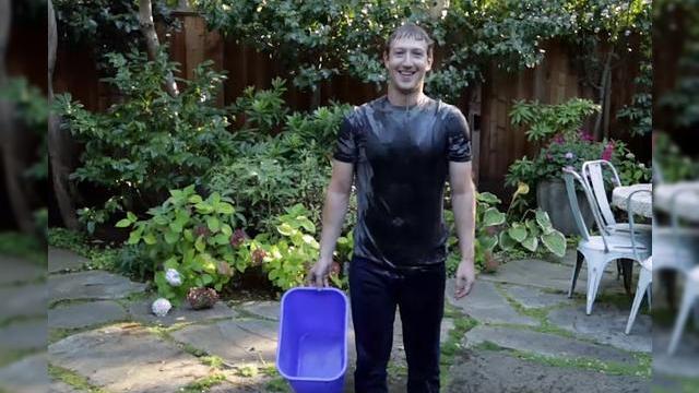 <b>Mark Zuckerberg, Tim Cook, Bill Gates și alte personalități cunoscute intră la apă În cadrul unei noi provocări ce face vâlvă pe internet</b>De câteva zile încoace poate ați observat că internetul s-a umplut de fel și fel de filmulețe ce fac referire la provocarea IceBucket, provocare realizată atât de către oameni obișnuți, cât și de personalități foarte cunoscute ca și Mark...