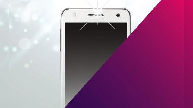 <b>Indienii de la Lava pregătesc un nou telefon cu blitz frontal, axat pe selfie-uri</b>După modelul celor de la Sony, care au în portofoliu telefonul Xperia C3 cu blitz frontal, iată că și firma indiană Lava intenționează să lanseze un selfie phone de acest gen. Acesta va fi un handset din seria Iris X și el va sosi și cu o...