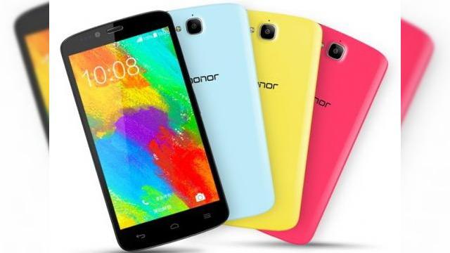 <b>Huawei lansează smartphone-ul de buget Honor 3C Play; vine cu display HD de 5 inch și un preț de doar 95$</b>în cursul zilei de ieri, cei de la Huawei au anunțat lansarea unui nou produs cu preț redus ce aduce la pachet dotări destul de bune. Numele acestui device este Honor 3C Play, iar printre specificațiile sale se remarcă un display IPS HD de 5 inch...