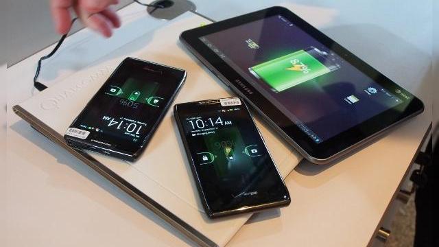 <b>Încărcarea wireless ajunge pe PC-uri și tablete În 2015</b>în 2015 încărcarea wireless ar putea ajunge pe PC-uri, tablete și laptopuri. Terminalele portabile vor putea fi încărcate prin plasarea lor pe plăci speciale care vor livra energia necesară pentru alimentarea fără fir. Vestea e...