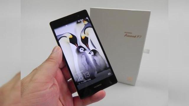 <b>Huawei Ascend P7 Unboxing: slim, elegant și cu dublă fațetă de sticlă (Video)</b>Huawei Ascend P7 a sosit la Mobilissimo.ro că unul dintre puținele telefoane ale acestui brand testate de noi în ultimii ani. Acest handset a fost anunțat în mai, lansat în iunie și l-am primit în teste de la Huawei România. &nbsp; Gadgetul este...