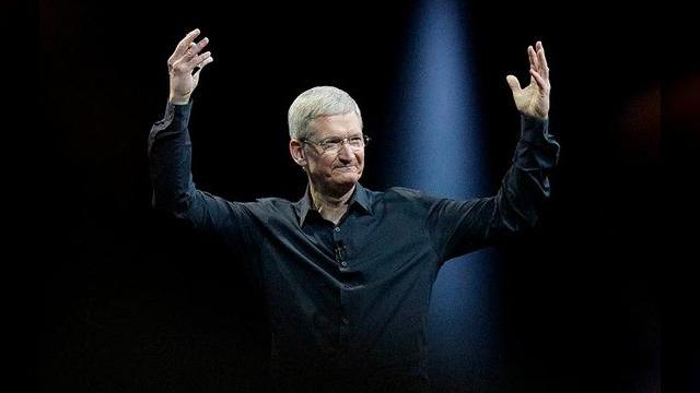 <b>Uniunea Europeană acuza Apple de reduceri de taxe ilegale oferite de guvernul irlandez</b>Financial Times scrie azi că Apple ar putea fi acuzată de către autoritățile Uniunii Europene de ilegalități legate de taxe, după ce a primit reduceri nejustificate de la guvernul irlandez. Apple e taxată cu doar 2% în Irlanda, conform...