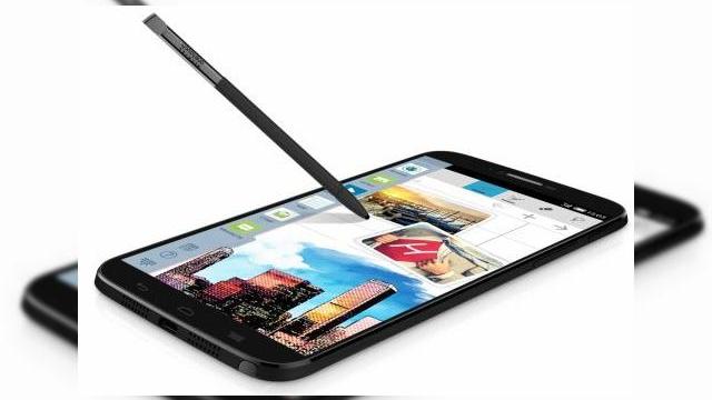 <b>Phablet-ul Alcatel OneTouch Hero 2 disponibil prin eMAG la un preț de 1.999 lei</b>Printre device-urile lansate în cadrul IFA 2014 pe care am avut ocazia să le vedem preț de câteva momente, se numără și phablet-ul Alcatel OneTouch Hero 2, terminal de 6 inch care ajunge începând de astăzi în stocurile celor de la eMAG,...