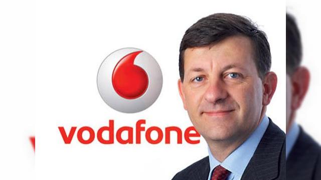 <b>Șeful global Vodafone răspunde la o serie de Întrebări legate de o posibilă achiziție a UPC sau RCS&RDS</b>Recent, cei de la Ziarul Financiar au publicat un interviu luat șefului global Vodafone, și anume Vittorio Collao. Printre întrebările puse de către echipa ZF s-a numărat și una cu privire la planurile operatorului Vodafone România de achiziție a...