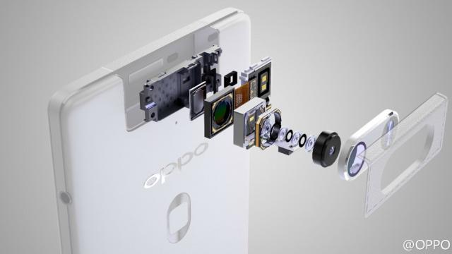 <b>Oppo N3 Își dezvăluie senzorul foto de 16 megapixel Într-o nouă fotografie alături de scannerul pentru amprente</b>Deși ne așteptam ca Oppo N3 să nu mai ofere alte surprize în afară de senzorul foto rotativ acționat electric pe care l-am tot văzut în imagini ajunse pe web în ultimul timp, ieri am descoperit faptul că Oppo va mai aduce ceva în plus pe acest...