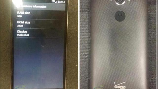 <b>Flagshipul Motorola Droid Turbo Își face din nou apariția În fotografii live, cu o textură interesantă a spatelui</b>Ultima oară când Motorola Droid Turbo ajunsese pe web sub formă de randari și specificații am fost intrigat de zvonul că va folosi o carcasă specială din fibră de sticlă și kevlar. Azi vedem imagini hands on cu viitorul flagship Moto, care are...