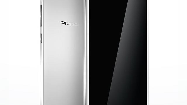 <b>Oppo lansează smartphone-ul R5; acesta este noul cel mai subțire smartphone din lume cu a sa talie de doar 4.85 mm</b>Pe lângă modelul N3 proaspăt anunțat, iată că Oppo lansează și un alte device pe care l-am putut remarca într-un teaser anterior, și anume modelul Oppo R5. Ce este unic la acest terminal este talia sa de doar 4.85 mm, lucru ce îl transformă...