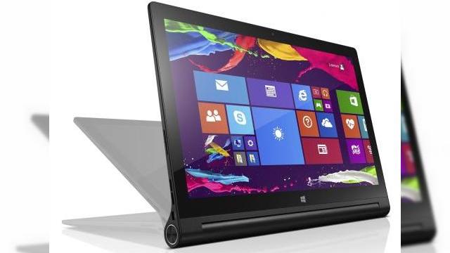 <b>Lenovo introduce modelul Yoga Tablet 2 with Windows; acesta vine cu display de 13 inch și rulează Windows OS</b>Pe lângă tabletele Yoga Tablet 2 de 8 și 10 inch ce au fost lansate la începutul acestei luni, iată că acum Lenovo introduce în gamă și un al treilea model de 13 inch numit Yoga Tablet 2 with Windows, device ce aduce la pachet un display quad HD,...